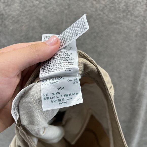 Levi’s Cargo Shorts Mens 34 Khaki Beige Cotton Twill Utility Pockets Casual - Picture 6 of 11